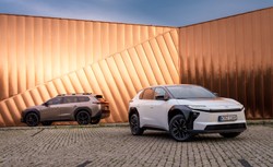 Nowa Toyota już w Polsce. Oto japońska rakieta dla dużej rodziny. Ile kosztuje?