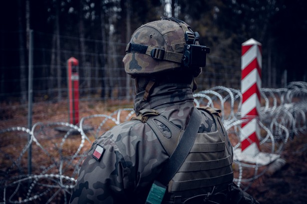 Agresja na wschodniej granicy. Żołnierze zaatakowani przez grupę 20 osób