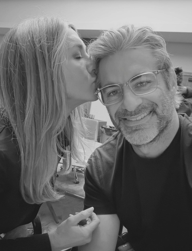 Dženifer Aniston i Džim Kertis