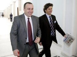 Schetyna: Porozmawiam sobie z Palikotem