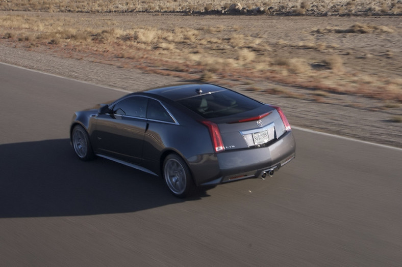 Cadillac CTS-V Coupe - Debiut już w przyszłym tygodniu na salonie w Detroit