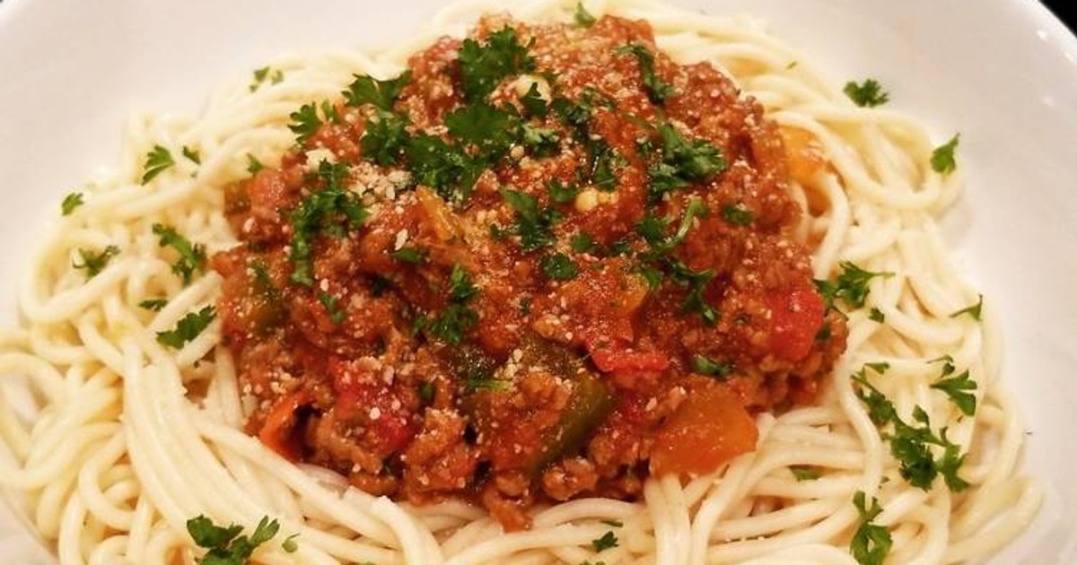 How to make Nigerian Spaghetti Bolognese in 10 easy steps Pulse Nigeria