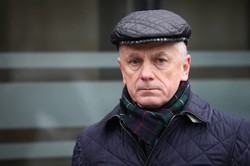 Gen. Rapacki: Milicjanci musieli stale pilnować pomnika Dzierżyńskiego. Dziś do tego wracamy