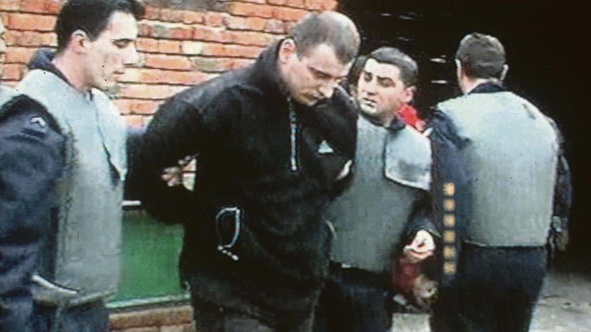 Pacov u pritvoru zbog prebijanja ćerke, a to je samo CRTICA U NJEGOVOM ...