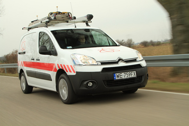 Zabudowa warsztatowa w Citroenie Berlingo