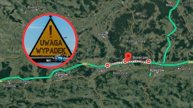 Tir przewrócił się na autostradzie A4. Poważne utrudnienia