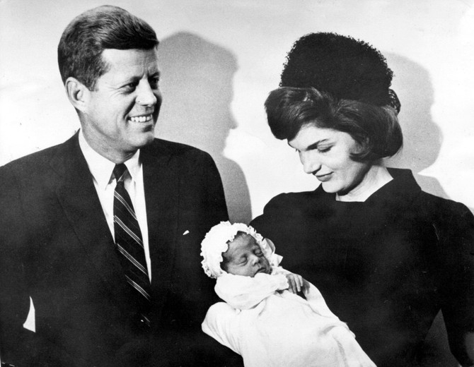 Džon Kenedi Mlađi rođen je 25. novembra 1960. godine