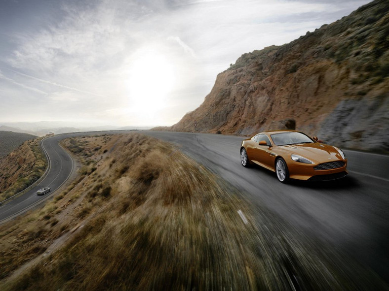 Aston Martin Virage powraca