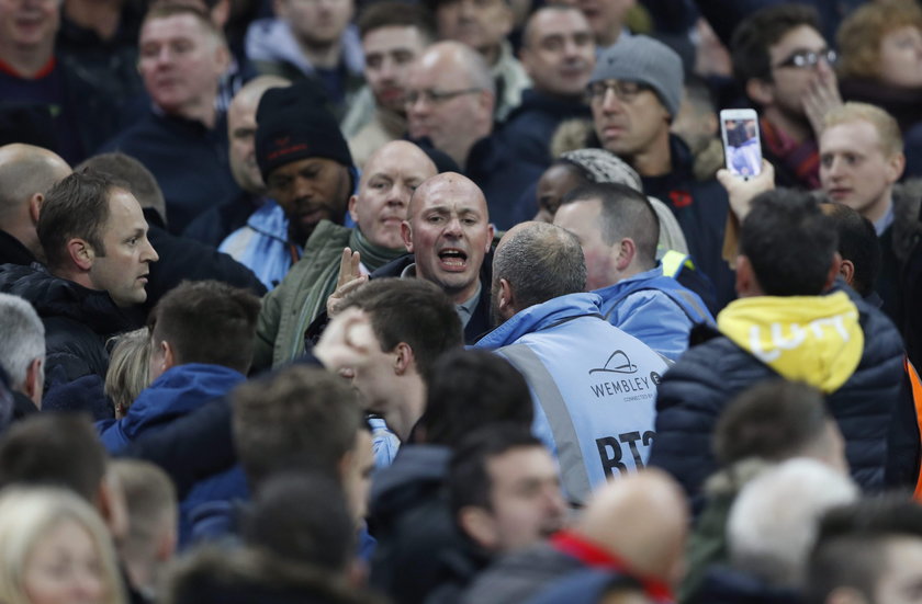 Pseudokibice bili się na Wembley. Krwawa jatka na Anglia – Szkocja