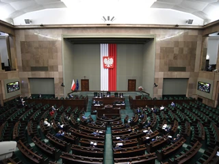 Rząd planuje zmienić kodeks pracy: mniejsze odprawy i krótsze urlopy to tylko niektóre proponowane zmiany. 