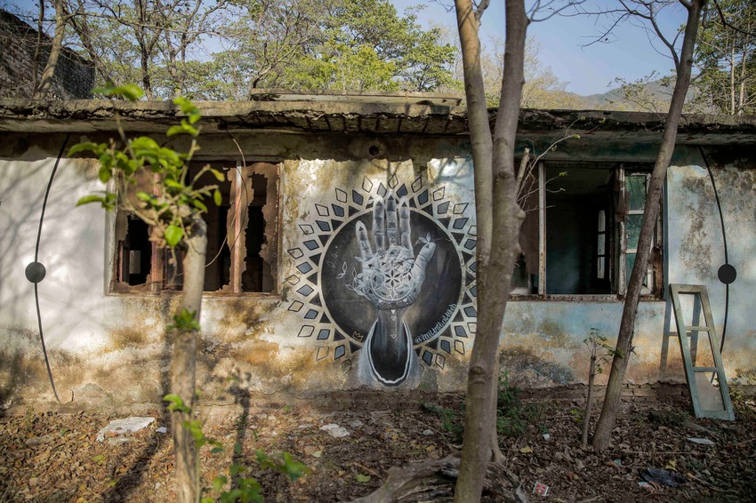 Hram Maharaši Maheš Jogija