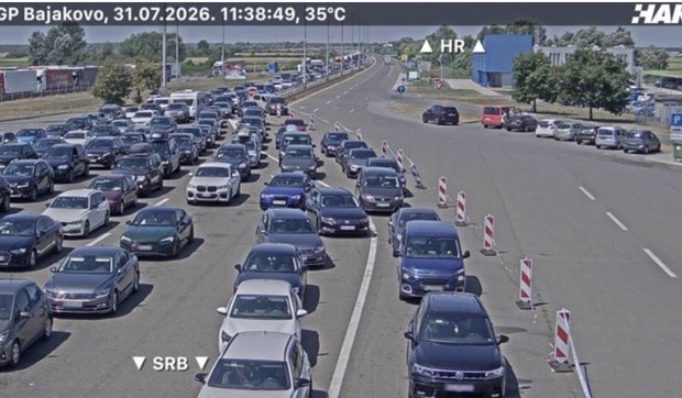 Izlaz ih Hrvatske u Srbiju na hrvatskoj granici Bajakovo