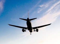 Katastrofa Boeinga w Tatarstanie. "Runął na pas startowy i eksplodował"