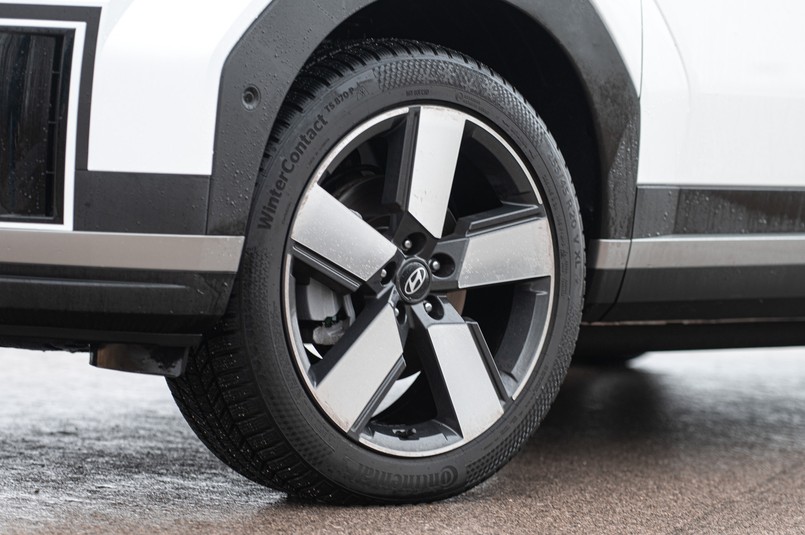 Hyundai Santa Fe Hybrid