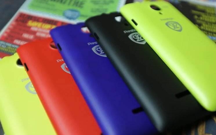 Smartfon ten jest wyposażony w interesujące dodatkowe nakładki w 4 oryginalnych kolorach, które zapewniają szansę wyróżnienia się z tłumu. Relacja ceny do wydajności w Multiphone 5450 jest bardzo korzystna. Dwurdzeniowy procesor MediaTek MT6572 chodzi w miarę płynnie i nie łapie poważniejszych opóźnień. 4,5 calowy ekran TFT LCD o rozdzielczości 480 x 854 px poza słabymi kątami widzenia poprawnie spełnia swoje zadanie.