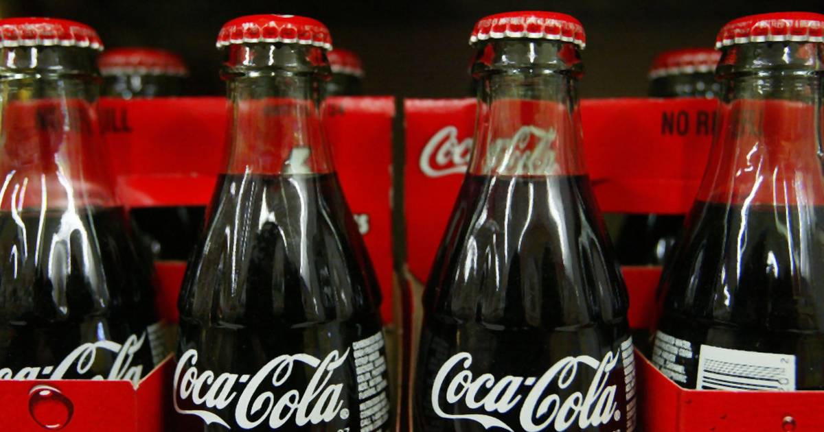 Ingyen üdítővel segít a Coca-Cola, hogy újra egymásra találjanak a  fogyasztók és a vendéglátóhelyek