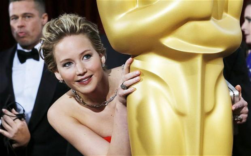 Ostatnie filmy z udziałem Jennifer Lawrence ("Igrzyska śmierci: Kosogłos. Cześć 1" oraz "X-Men: Przeszłość, która nadejdzie") przyniosły na świecie łącznie 1,4 miliarda zysku