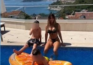 Jelena Radanović u kupaćem