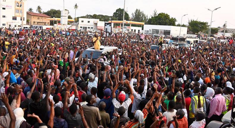 President Ruto Receives Thunderous Welcome In Mombasa [video 