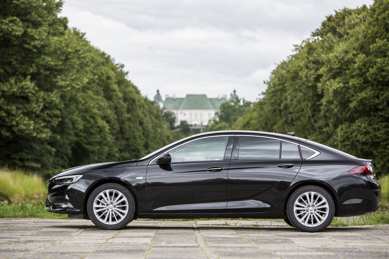 Opel Insignia Grand Sport 1.5 Turbo - dobrze jeździ i więcej potrafi