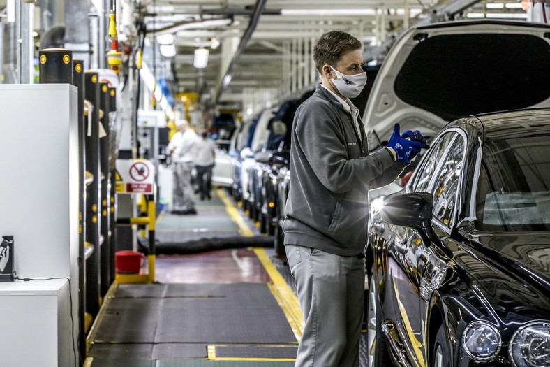 Bentley świętuje wyprodukowanie 200 tys. samochodów