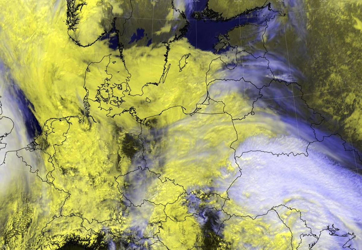 IMGW o pogodzie. Wtorek z opadami
