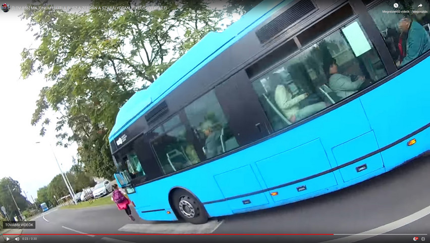 Centiken múlt, hogy nem gázolt el egy kislányt a busz Budapesten – most a BKV is megszólalt az ügyben
