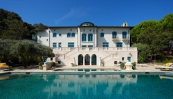 Tak mieszkał Robin Williams. Willa zmarłego aktora na sprzedaż. ZDJĘCIA