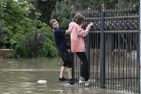 Jałta i Kercz podtopione po ulewach