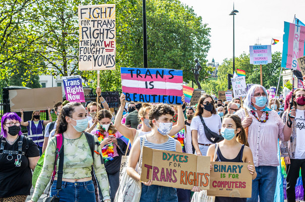 Manifestacja osób transseksualnych w Londynie