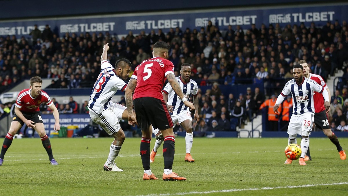 West Bromwich Albion pokonał Manchester United 1:0 (0:0) w ostatnim meczu 29. kolejki Premier League. Zwycięskiego gola dla gospodarzy strzelił w 66. minucie Wenezuelczyk Salomon Rondon.