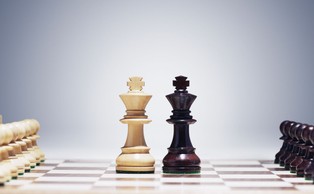 Szach-mat dla szachów! Czy zakażą ich z powodów religijnych?