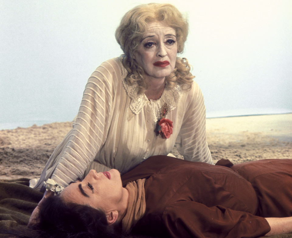 Joan Crawford i Bette Davis w filmie "Co się zdarzyło Baby Jane"