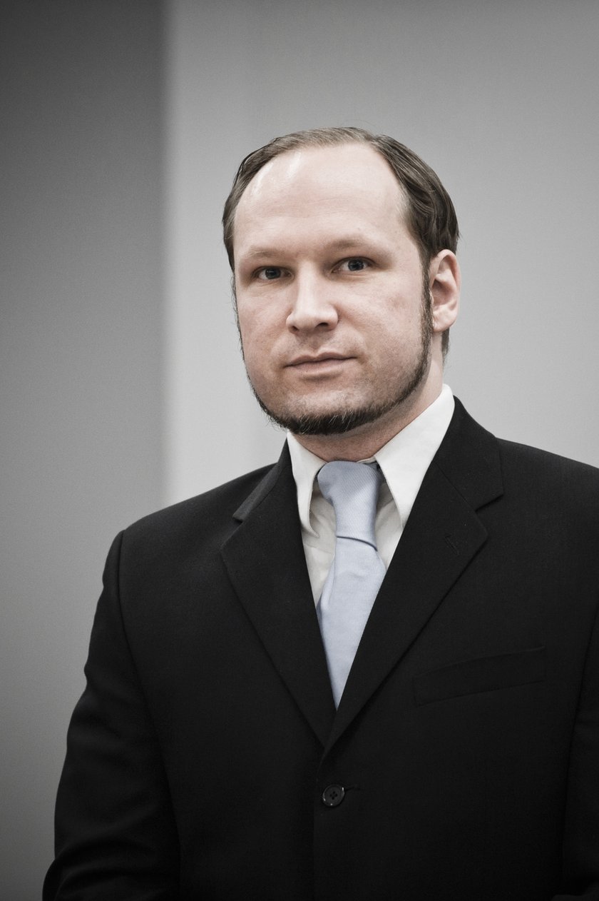 Breivik chciał seksu z matką?