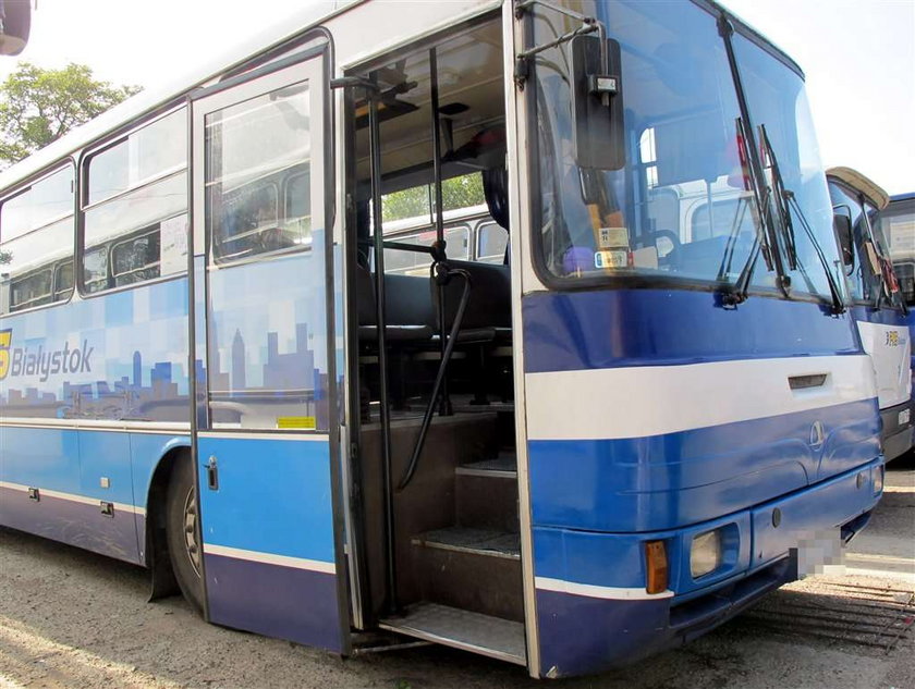 Związkowiec powiesił się w autobusie!