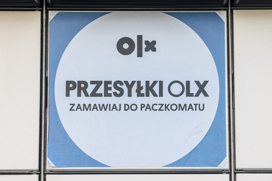 Zgodnie z naszymi ustaleniami oraz sygnałami otrzymanymi od konsumentów OLX stosował wprowadzające w błąd sortowanie ofert w serwisie oraz oferował usługę o sugestywnej nazwie „Pakiet ochronny”, dającą w naszej opinii iluzoryczne zwiększenie bezpieczeństwa kupujących -- mówi Tomasz Chróstny, prezes UOKiK