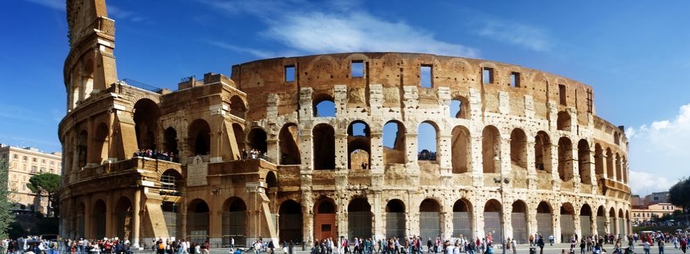 12. Koloseum w Rzymie jest odwiedzane rocznie przez 5,1 mln turystów.