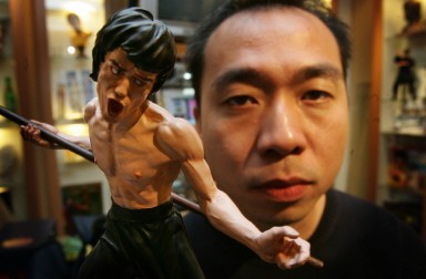 HONG KONG-LEE-FAN-STATUE-KUNG FU-STAR