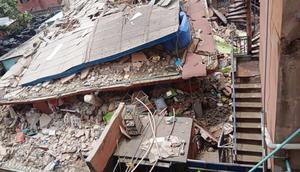 The building located on Sonuga Street, Palm Avenue, in the Mushin area collapsed on Friday, September 23, 2022. (Punch)