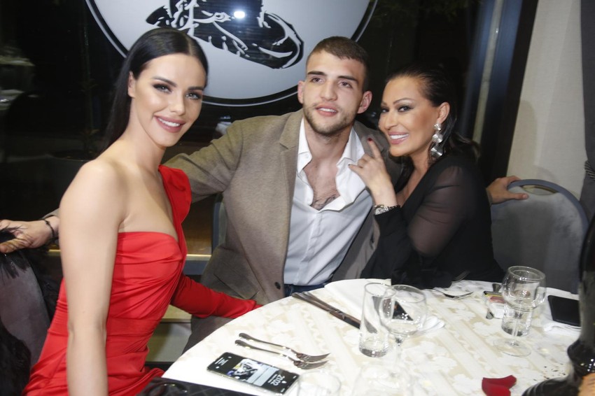 Bogdana, Veljko i Ceca