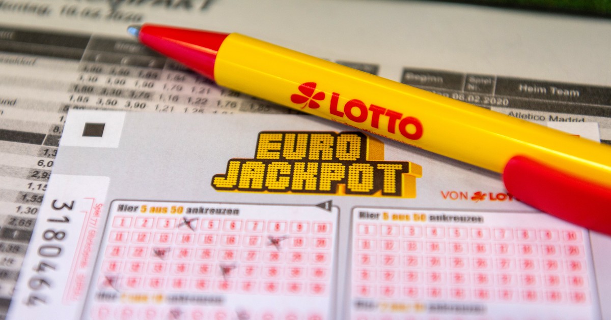 Volt telitalálat az EuroJackpoton, valaki ma felfoghatatlanul gazdag lett