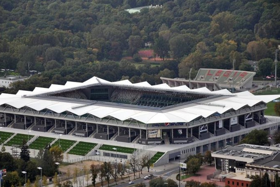 legia_stadion_2012