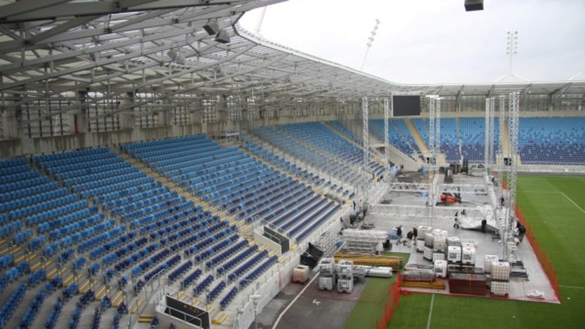 Na sobotnim otwarciu lubelskiego stadionu wystąpią wykonawcy znani z programów TVN. Posiadacze karty dużej rodziny wchodzą za darmo.