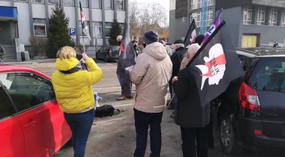 Protest Przed Komendą Miejską Policji w Jaworznie