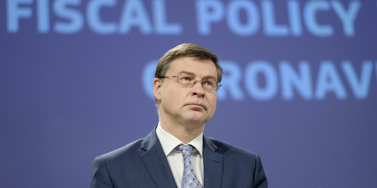 Gospodarka europejska wyraźnie wychodzi z recesji - mówi wiceprzewodniczący KE Valdis Dombrovskis.