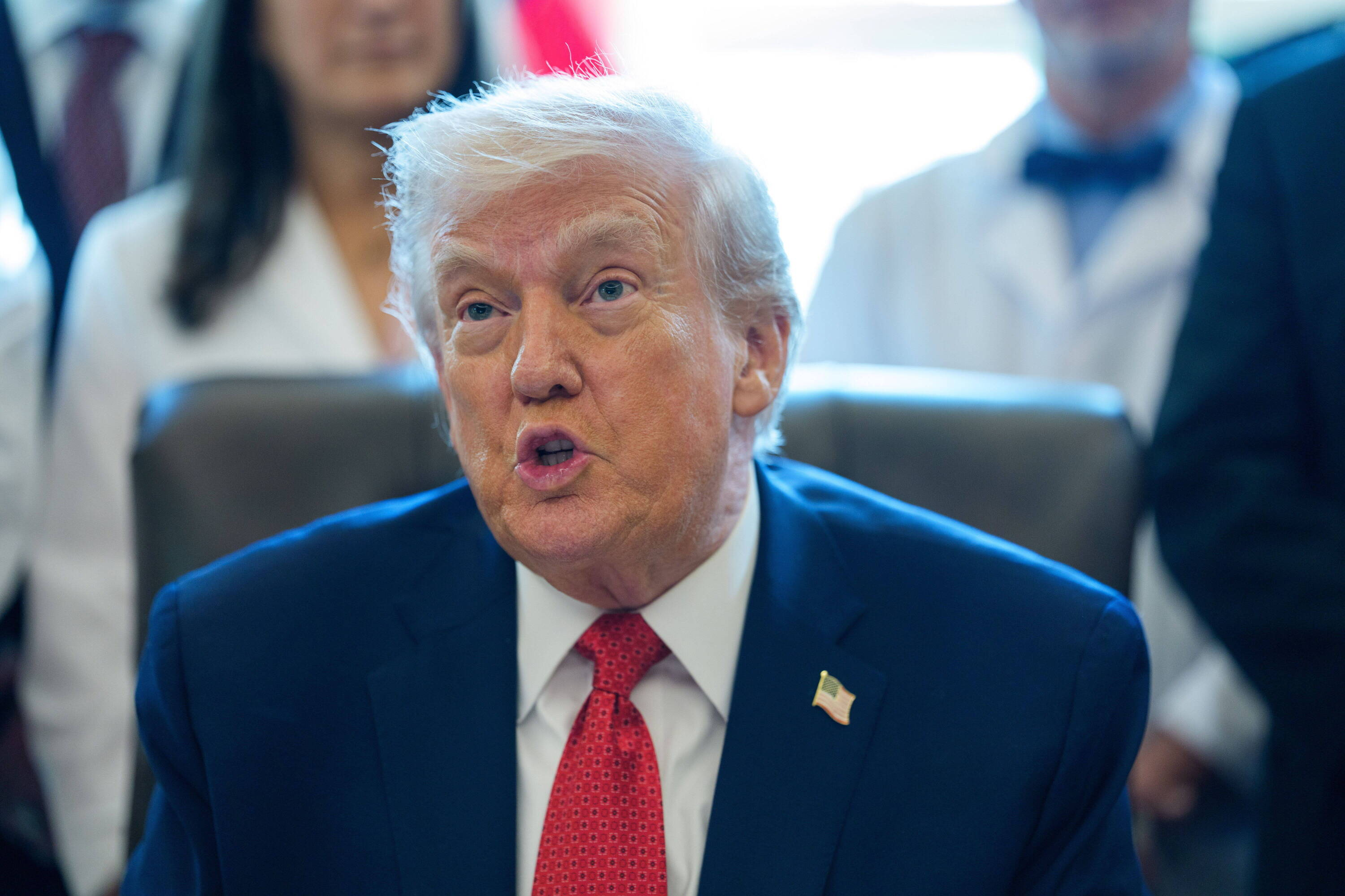 Trump grozi koncernom zbrojeniowym: Limit 5 mln dolarów dla szefów