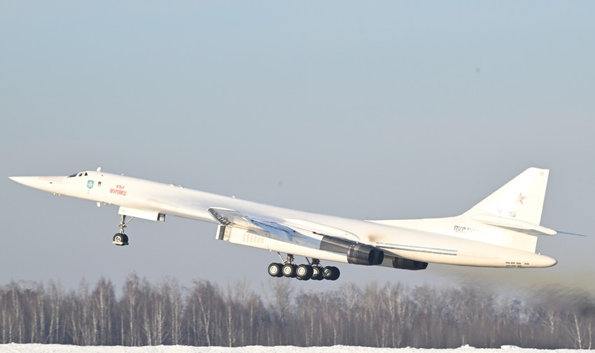 Avion Tupolev Tu-160