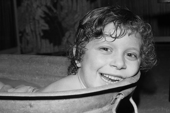 Monika w wannie 1972 r.