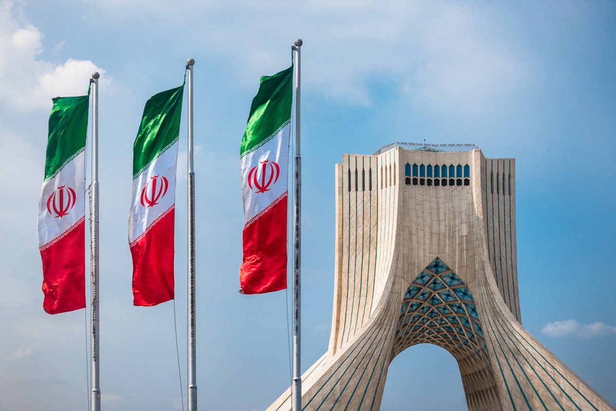 Od poniedziałku Iran będzie objęty wszystkimi sankcjami, jakie obowiązywały przed zawarciem w lipcu 2015 roku za prezydentury Baracka Obamy układu nuklearnego z Teheranem.
