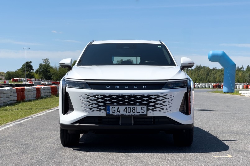 Omoda 9 Super Hybrid